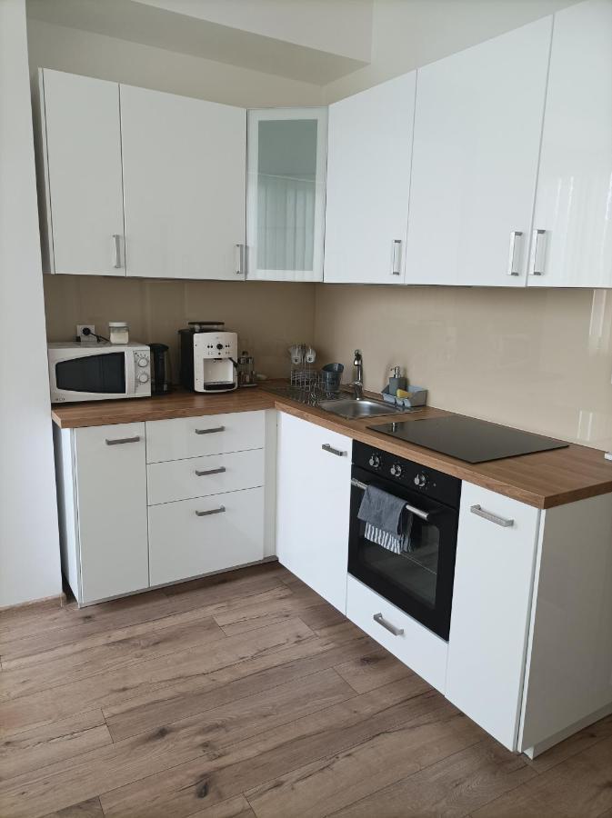 Stylovy Apartman Zemplinska Prešov Extérieur photo